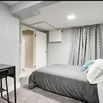 Ceruleans 3Br Suite In Calgary