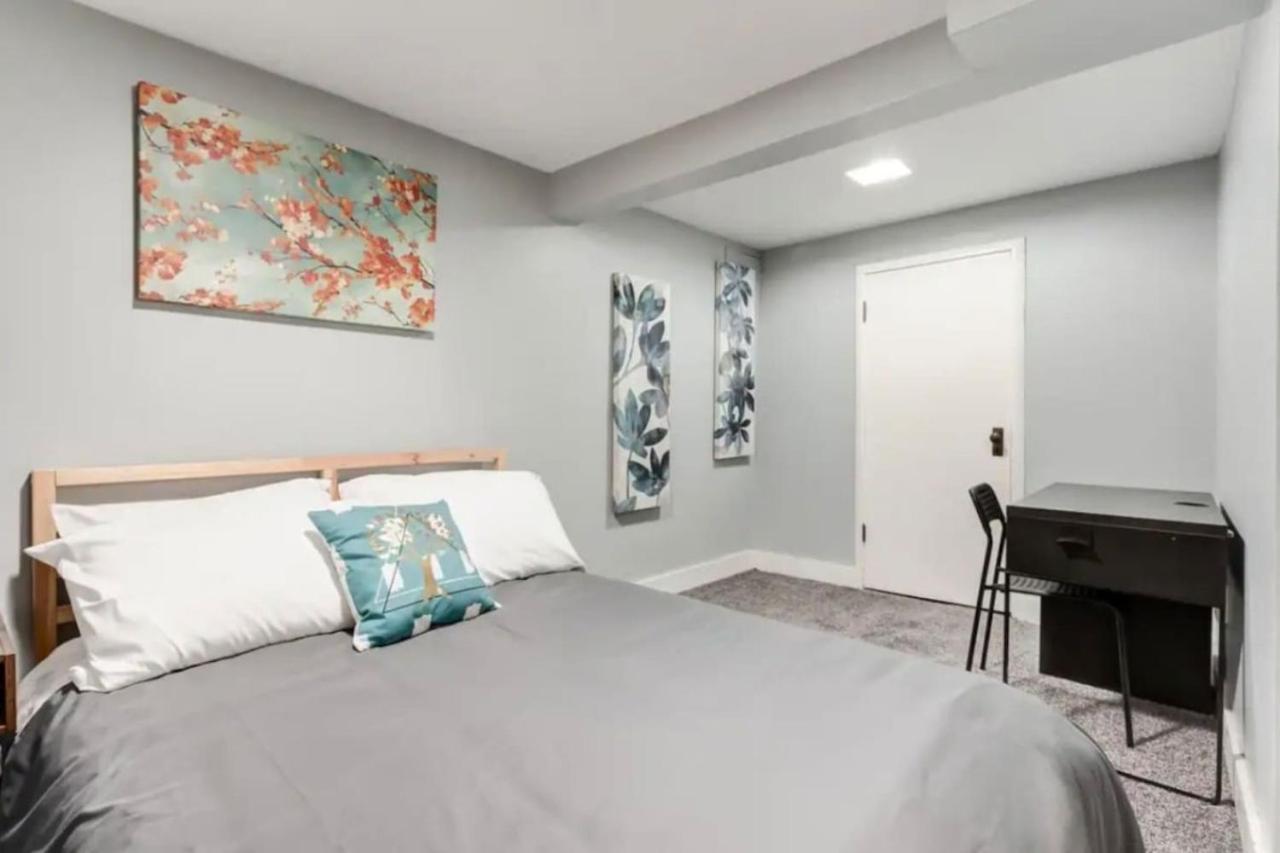 Ceruleans 3br In Apartment Calgary